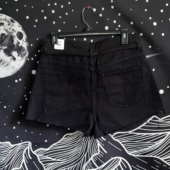PacSun Black High Waist Shorts - Picture 2 of 3